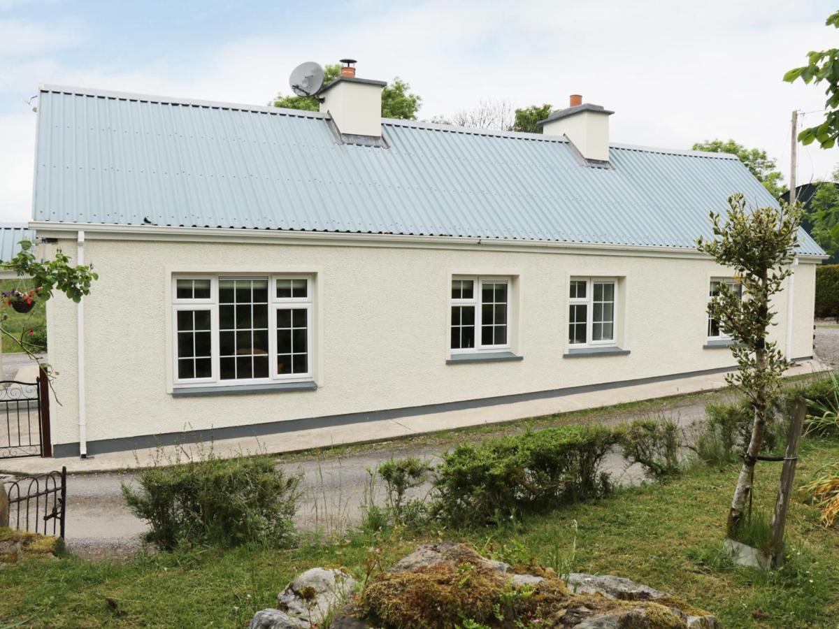 Hawthorn Hideaway Vila Manorhamilton Exterior foto